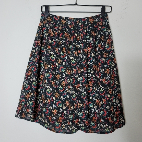 J. Crew Mercantile Printed Floral Skirt - Picture 6 of 10